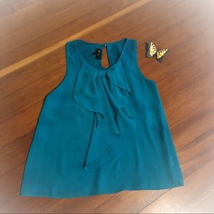 Beautiful blue bow tank top.